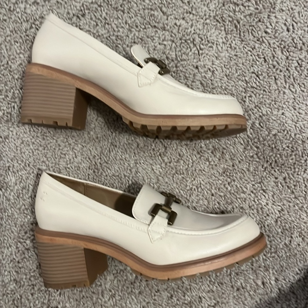 ZODIAC Gemma Loafer Size 9‎ like new!! - Picture 2 of 10